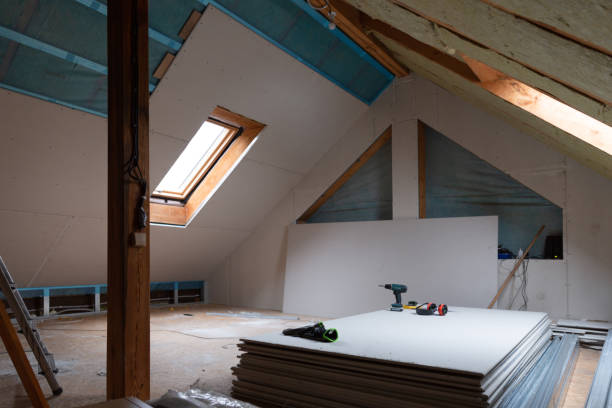 Best Insulation Maintenance and Repair in Johnston, IA